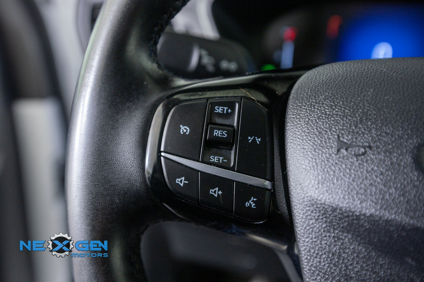 Used 2023 Ford Escape Active AWD/4WD image 15