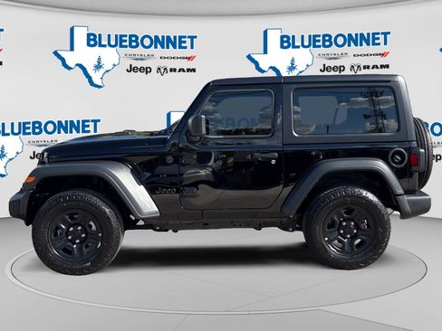 Used 2026 Jeep Wrangler Sport AWD/4WD image 8