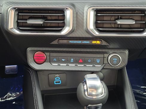 Used 2025 Ford Mustang GT Premium RWD image 20