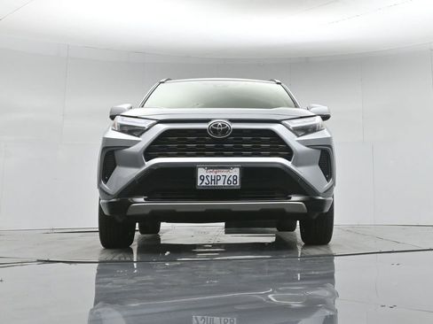 Used 2025 Toyota RAV4 SE image 48
