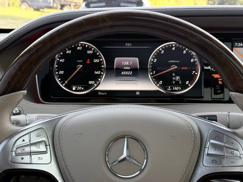 Used 2017 Mercedes-Benz S 550 4MATIC Sedan image 51