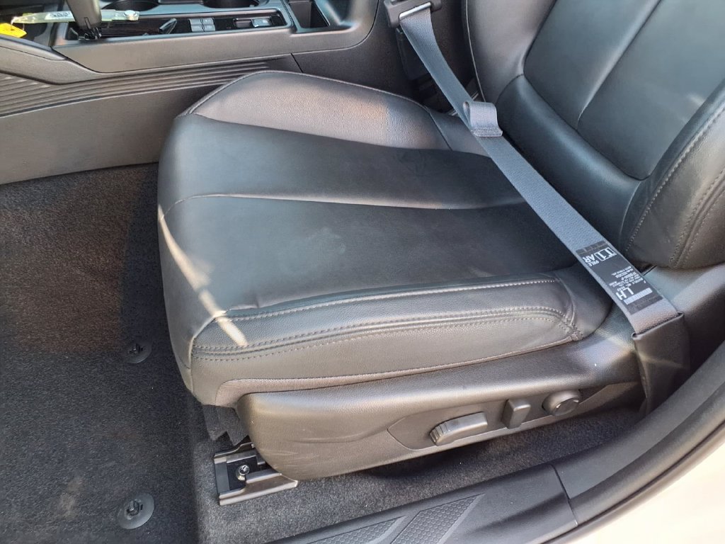 Used 2026 Subaru Outback Premium AWD/4WD image 25