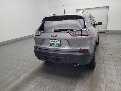 Used 2019 Jeep Cherokee Latitude Plus w/ Trailer Tow Group AWD/4WD image 7