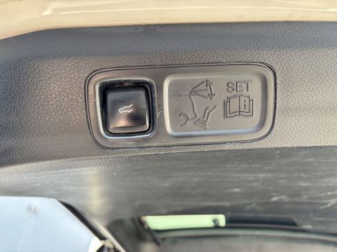 Used 2021 Ford Expedition Max King Ranch AWD/4WD image 19