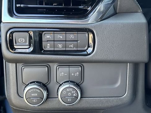 New 2026 GMC Yukon XL Denali w/ Sun & Power Step Package image 17