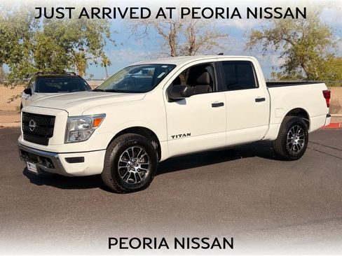 Certified 2023 Nissan Titan SV AWD/4WD image 1