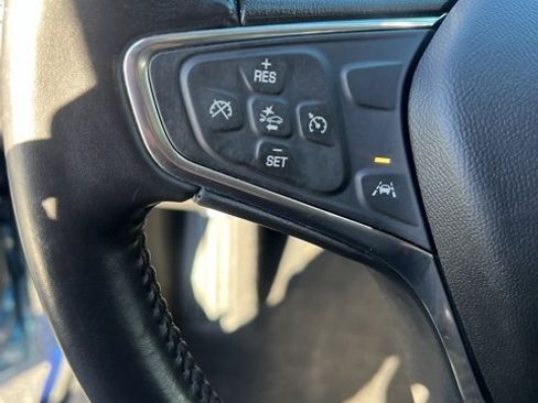 Used 2020 Chevrolet Equinox LT image 28