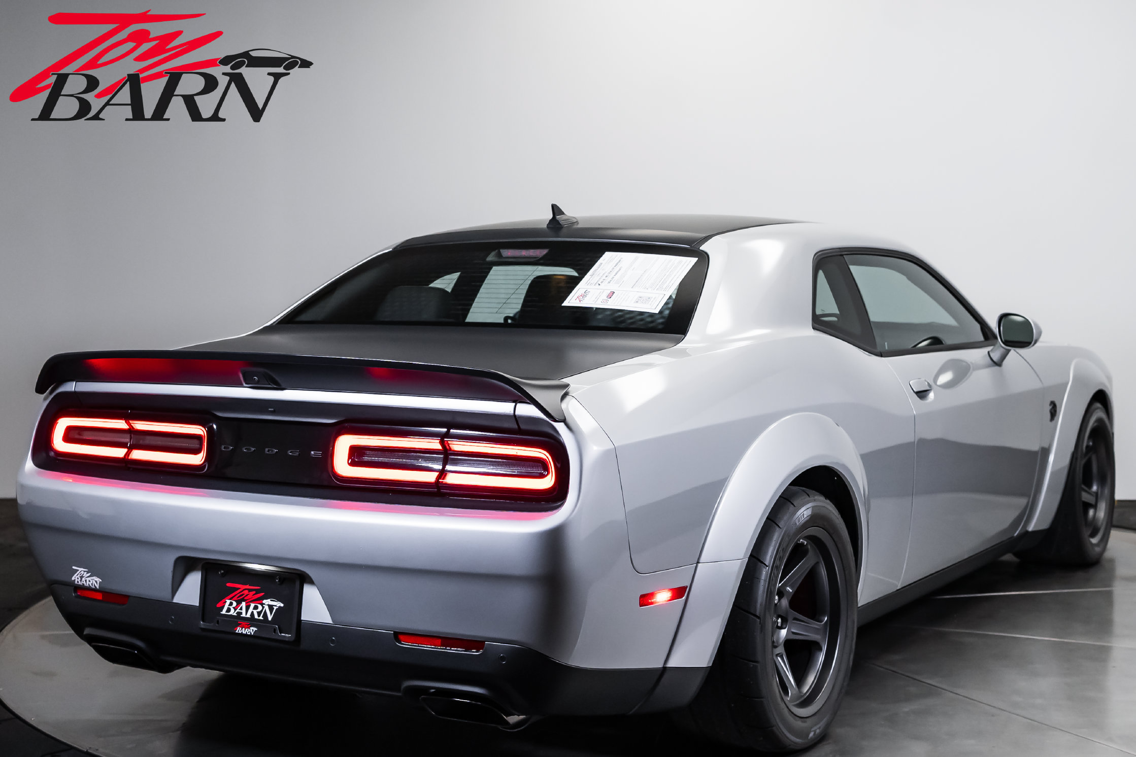 Used 2022 Dodge Challenger SRT Super Stock RWD image 5