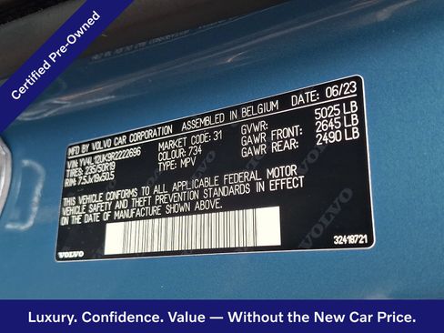 Certified 2024 Volvo XC40 B5 Core AWD/4WD image 30