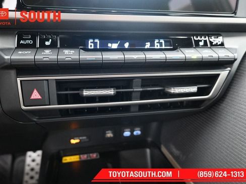 New 2026 Toyota Camry SE FWD image 19