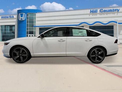 New 2026 Honda Accord SE image 2