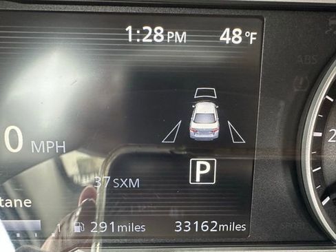 Used 2024 Nissan Versa SR image 6