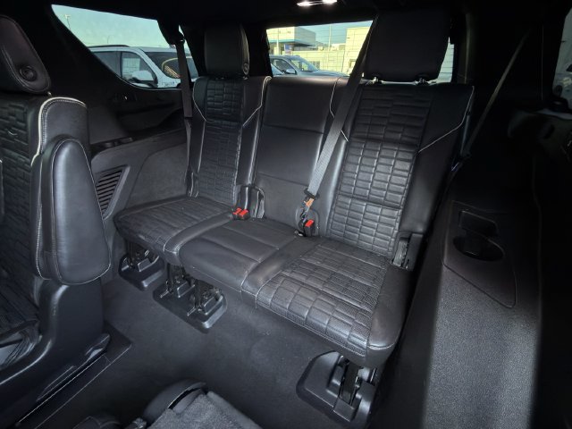 Certified 2021 Cadillac Escalade Sport Platinum w/ LPO, ONYX Package RWD image 36