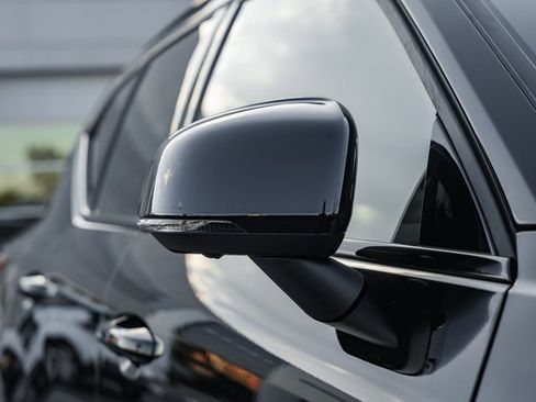 New 2026 Volvo XC40 B5 Plus w/ Protection Package Premier image 15