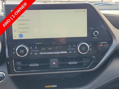 Used 2023 Toyota Highlander Limited AWD/4WD image 31