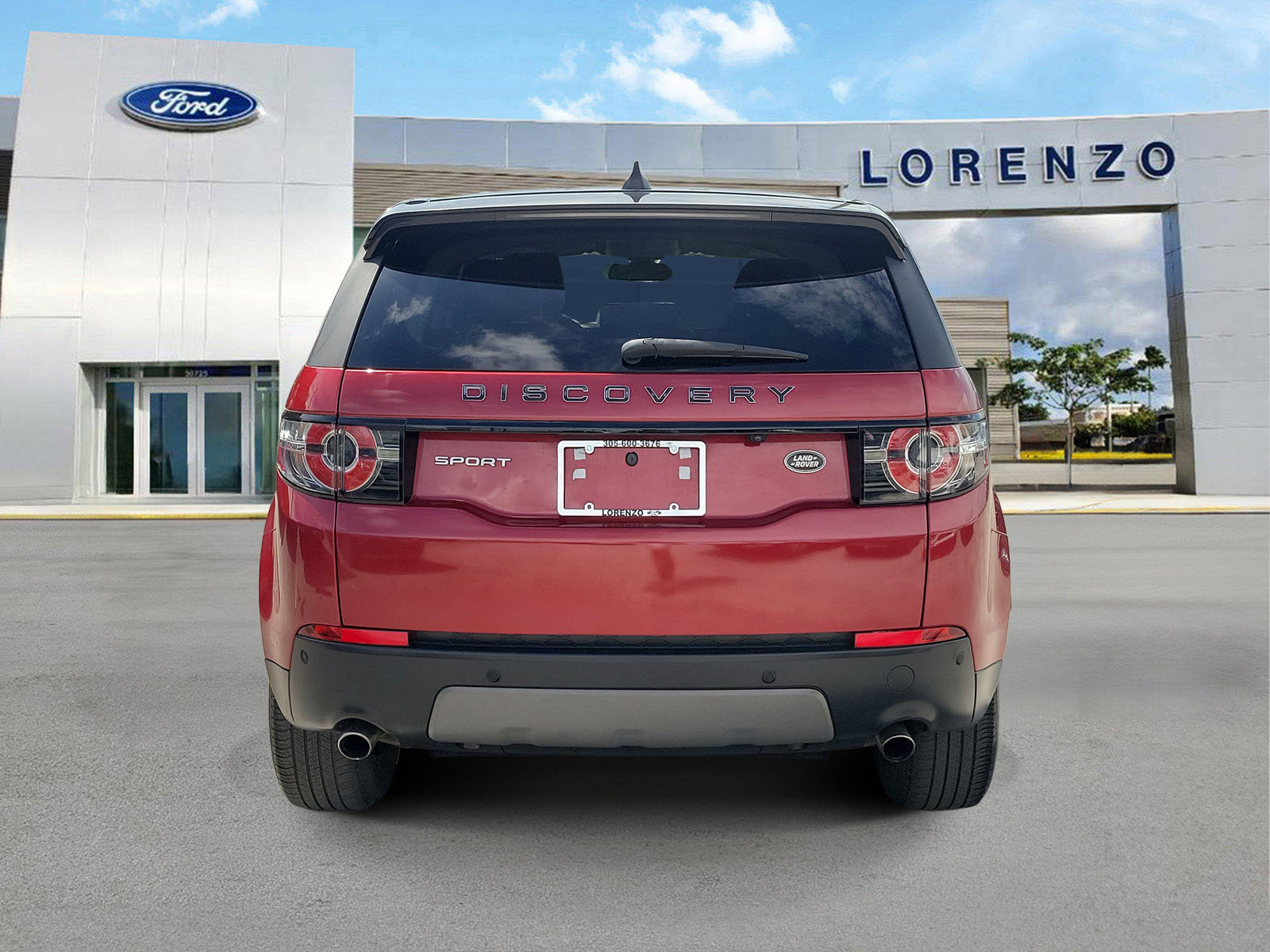 Used 2019 Land Rover Discovery Sport SE AWD/4WD image 6