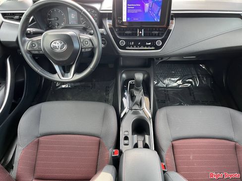 Certified 2025 Toyota Corolla SE FWD image 16