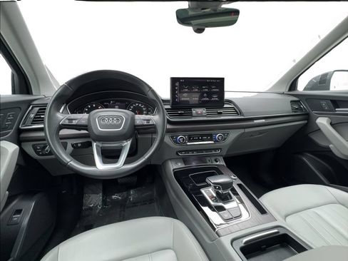 Used 2022 Audi Q5 2.0T Premium w/ Convenience Package AWD/4WD image 35