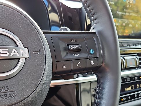 Certified 2023 Nissan Pathfinder SL image 20