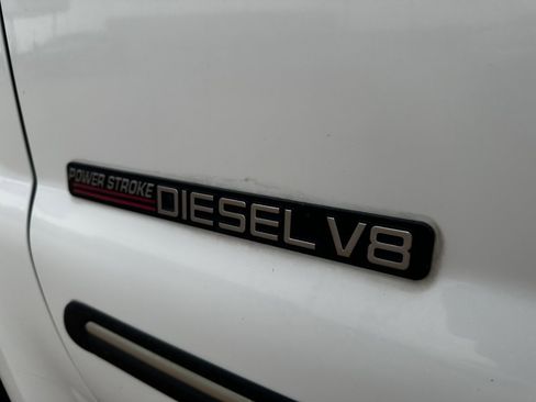 Used 2000 Ford F250 Lariat image 11