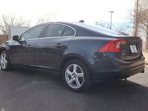 Used 2013 Volvo S60 T5 image 8