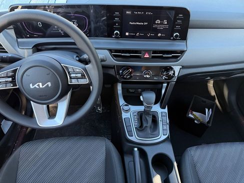 New 2026 Kia Seltos LX image 11