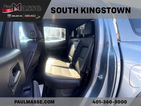 Used 2024 GMC Canyon Elevation w/ Elevation Premium Package image 4