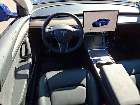 Used 2023 Tesla Model 3 Standard Range image 14