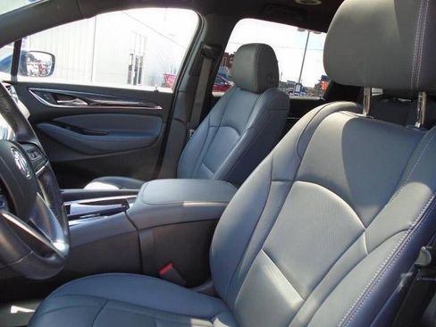 Certified 2022 Buick Enclave Essence w/ Experience Buick Package image 18