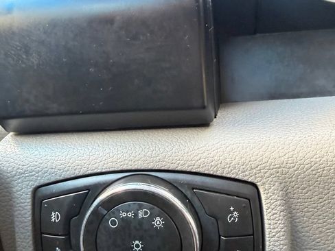 Used 2018 Ford F150 XL w/ Equipment Group 101A Mid AWD/4WD image 17