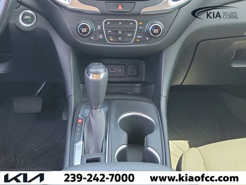 Used 2020 Chevrolet Equinox LT FWD image 15