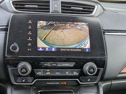 Used 2018 Honda CR-V Touring image 11