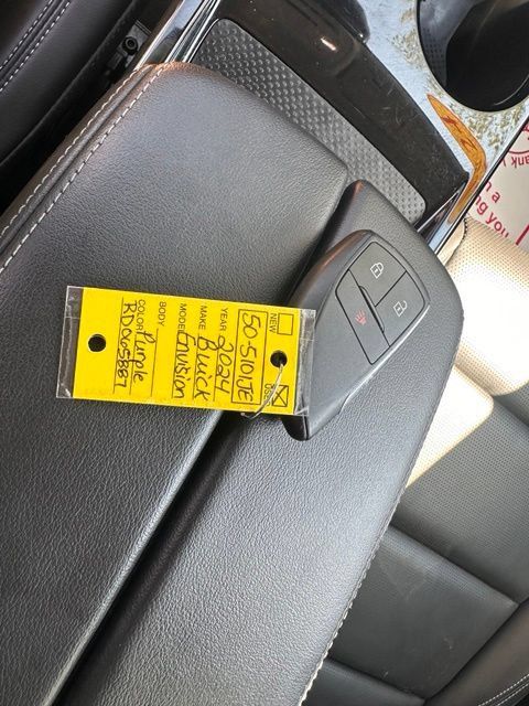 Used 2024 Buick Envision Preferred AWD/4WD image 28