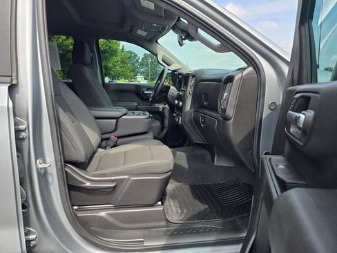 Used 2024 Chevrolet Silverado 1500 Custom AWD/4WD image 17
