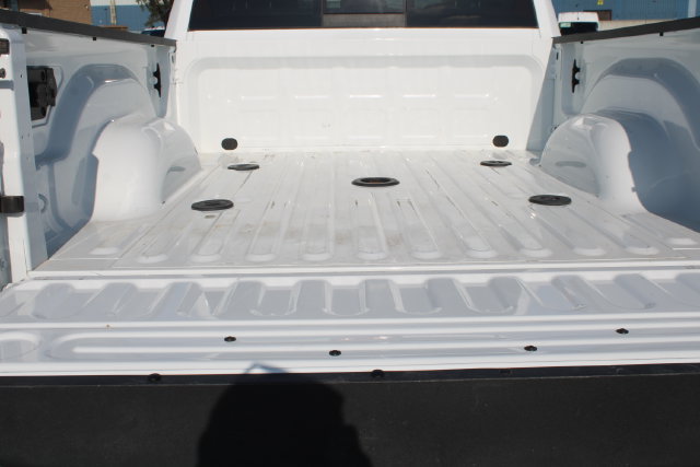 Used 2024 RAM 3500 Tradesman w/ Chrome Appearance Group AWD/4WD image 14