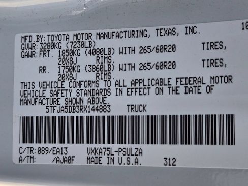 Used 2024 Toyota Tundra Limited w/ Power Package AWD/4WD image 12