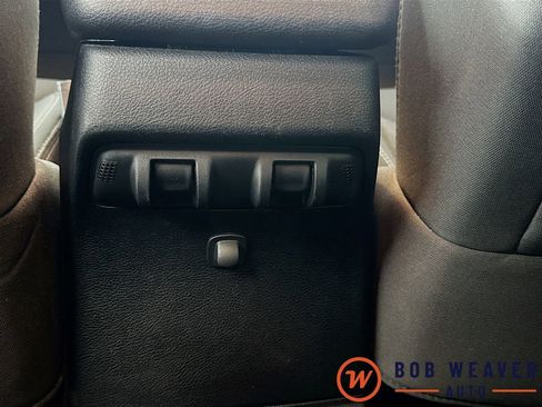 Used 2015 Jeep Wrangler Unlimited Sahara w/ Connectivity Group image 27