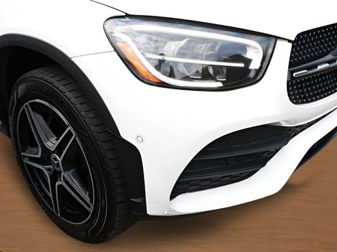 Used 2021 Mercedes-Benz GLC 300 4MATIC image 50