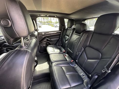 Certified 2017 Porsche Cayenne AWD/4WD image 37