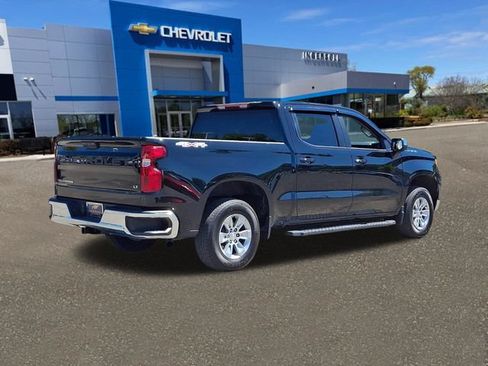 Used 2024 Chevrolet Silverado 1500 LT AWD/4WD image 27