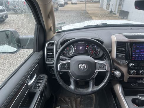 Used 2020 RAM 1500 Laramie w/ Off Road Group image 11