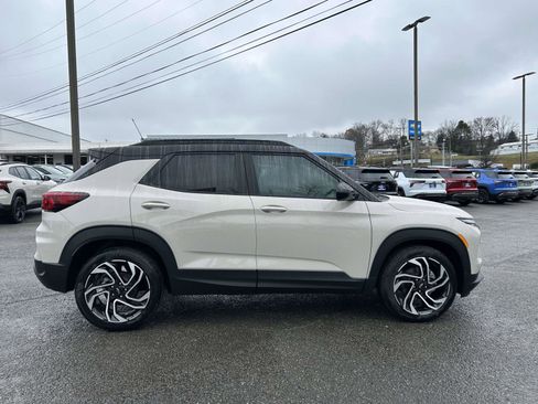 New 2026 Chevrolet TrailBlazer RS image 2