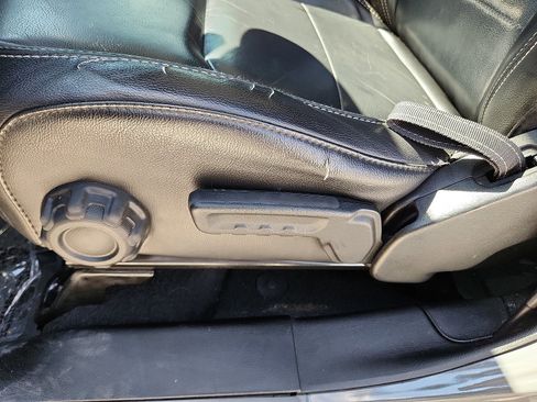 Used 2020 Jeep Gladiator Overland image 12