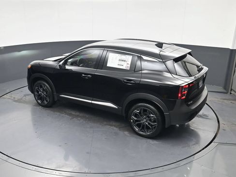 Certified 2026 Nissan Kicks SR w/ SR Premium Package FWD image 28