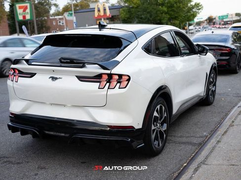 Used 2021 Ford Mustang Mach-E Premium image 5