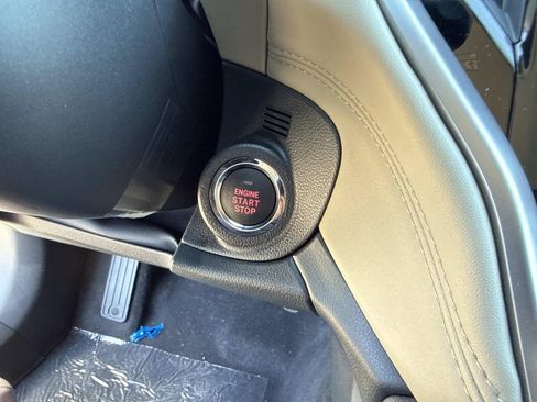 New 2025 Subaru Outback Limited image 29