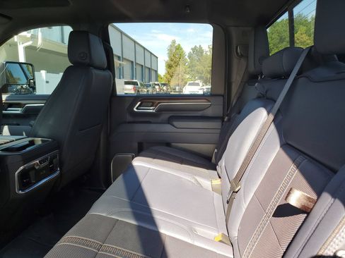 Used 2026 Chevrolet Silverado 3500 High Country w/ High Country Premium Package AWD/4WD image 11