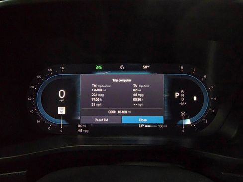 Used 2023 Volvo XC40 B5 Ultimate image 25