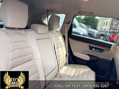Used 2018 Honda CR-V EX image 17