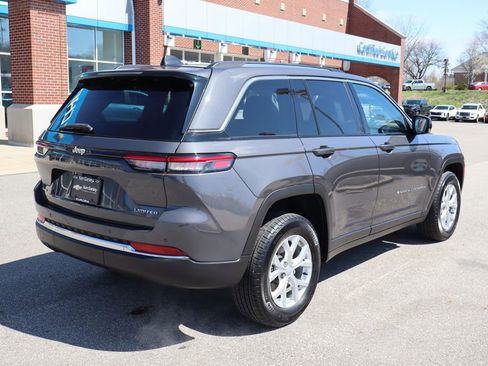 Used 2023 Jeep Grand Cherokee Limited image 33